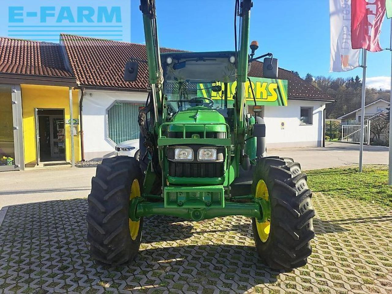 John Deere 5090r - Traktor: slika 3 John Deere 5090r - Traktor: slika 3
