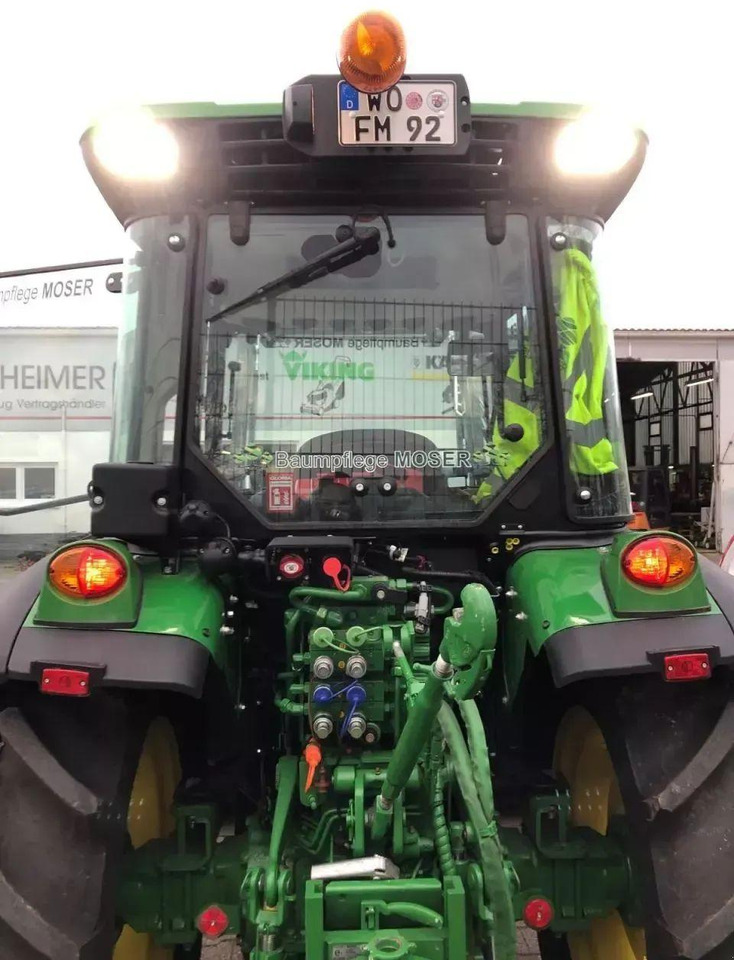 John Deere 5105gf stoll frontlader opt. 3-seite anhänger - Traktor: slika 4 John Deere 5105gf stoll frontlader opt. 3-seite anhänger - Traktor: slika 4