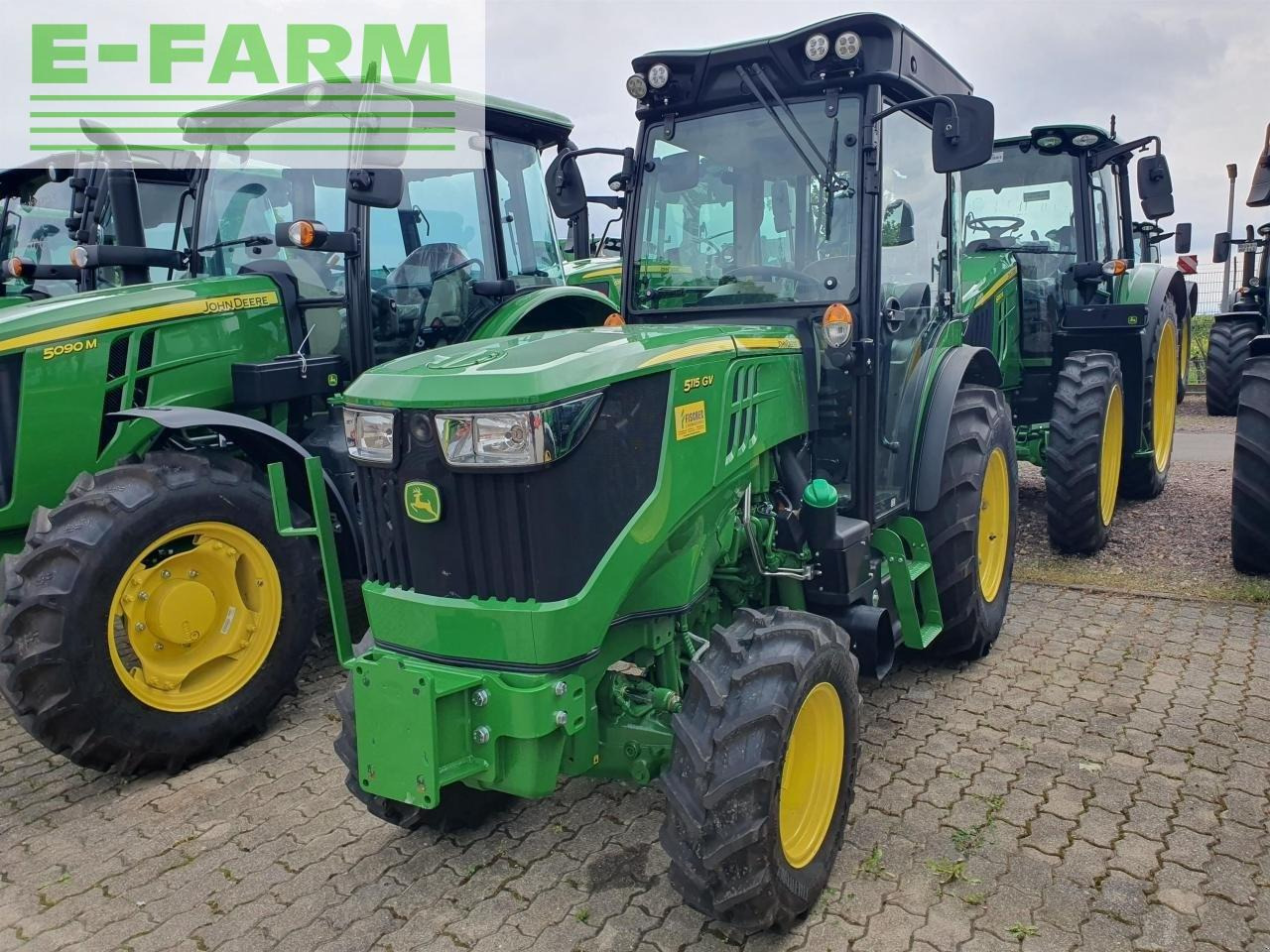 John Deere 5115gv stufe v - Traktor: slika 1 John Deere 5115gv stufe v - Traktor: slika 1