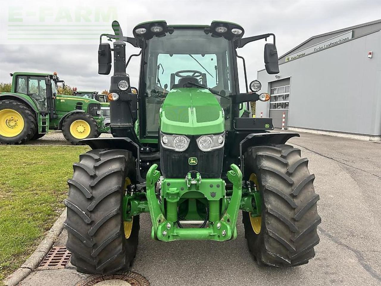 John Deere 6090m - Traktor: slika 3 John Deere 6090m - Traktor: slika 3