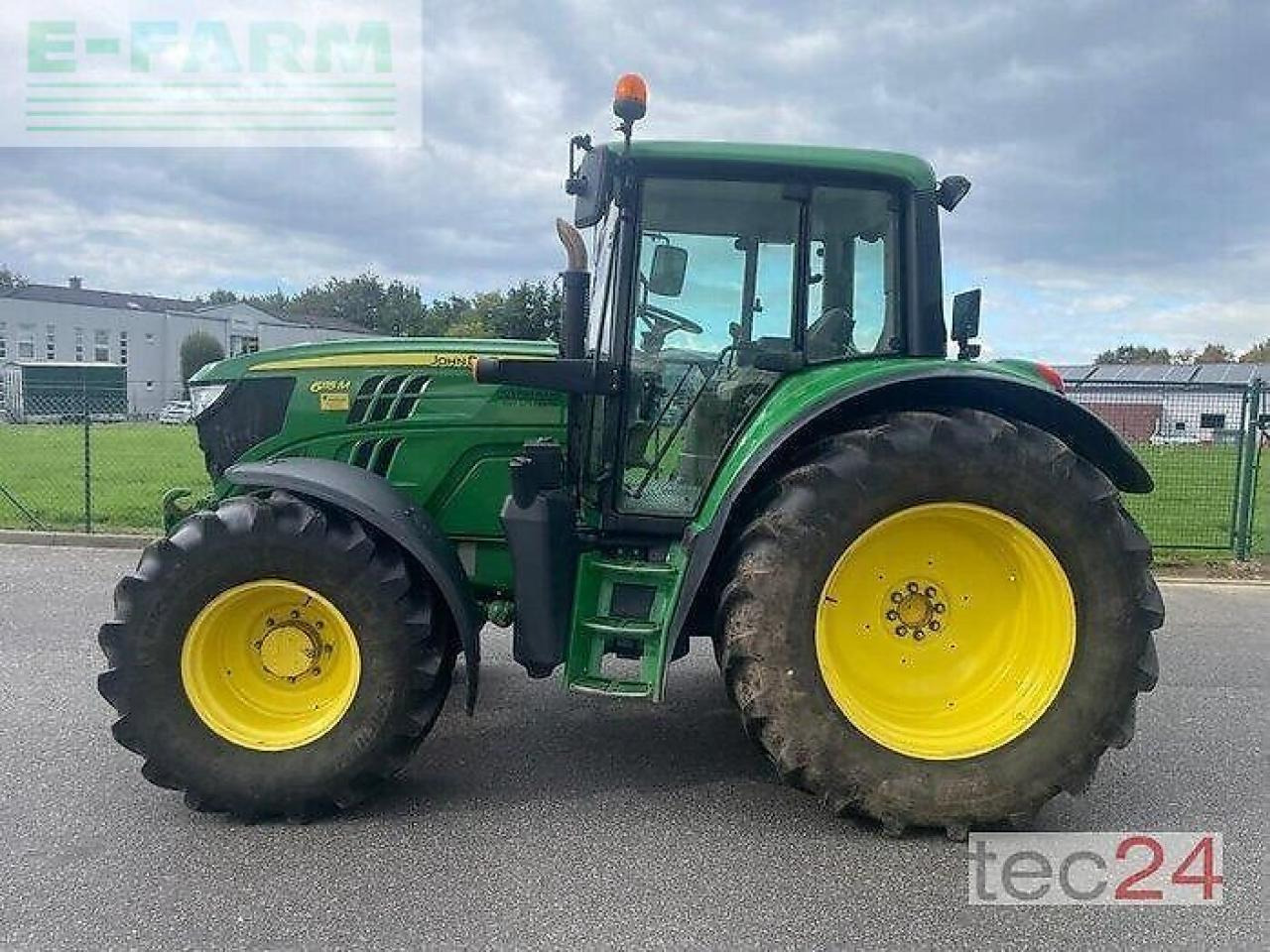 John Deere 6115m - Traktor: slika 5 John Deere 6115m - Traktor: slika 5