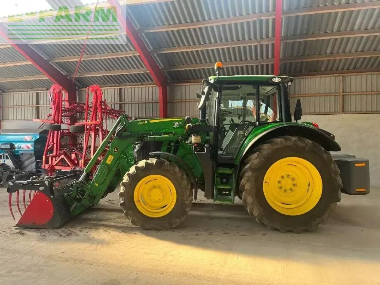 John Deere 6120 m - Traktor: slika 2 John Deere 6120 m - Traktor: slika 2