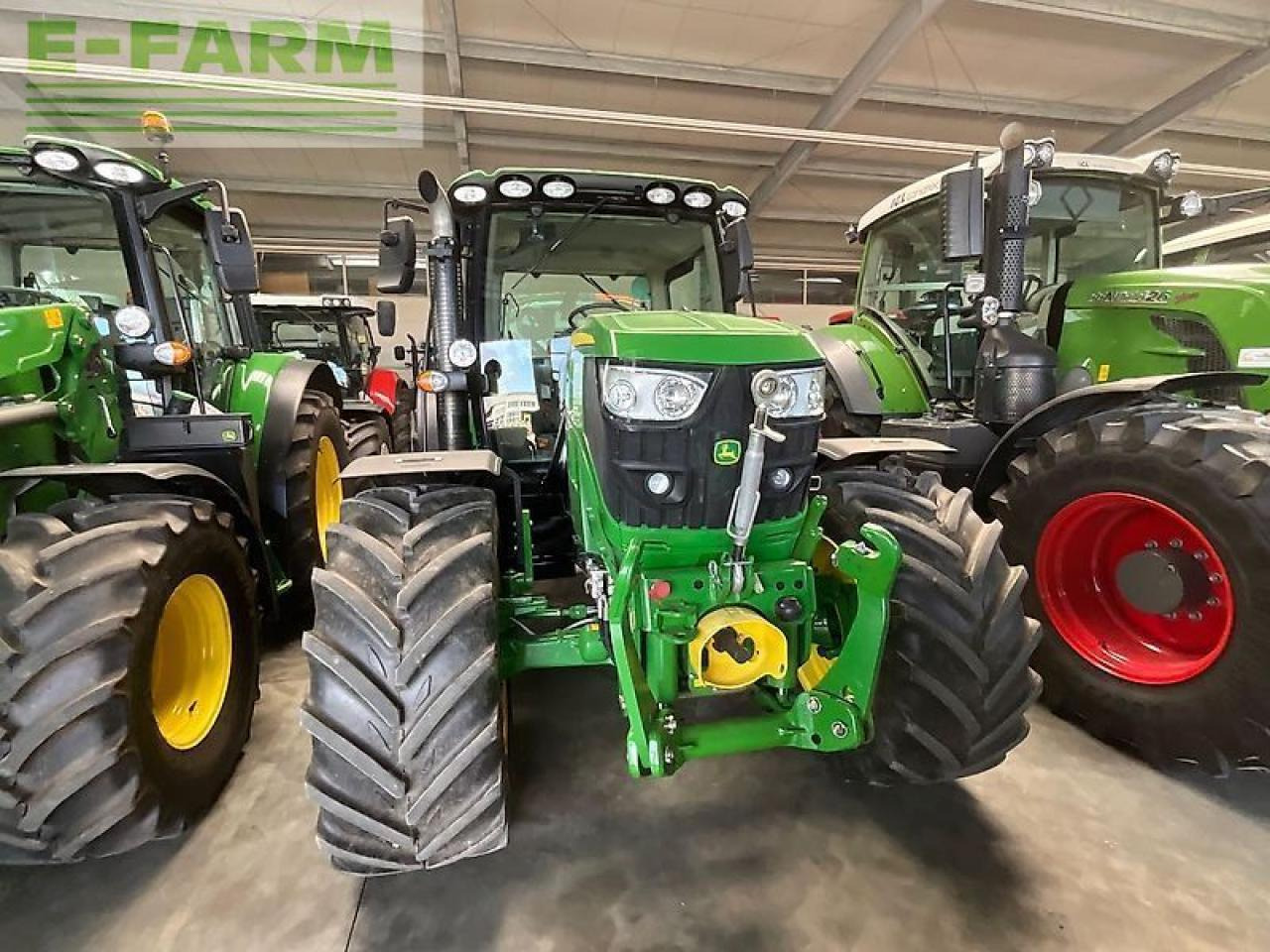 John Deere 6125 r - Traktor: slika 2 John Deere 6125 r - Traktor: slika 2