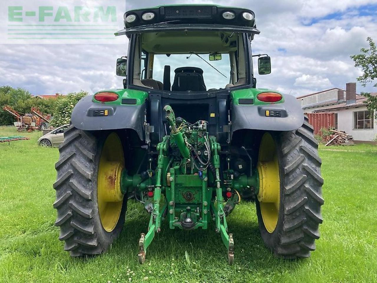 John Deere 6125r - Traktor: slika 2 John Deere 6125r - Traktor: slika 2