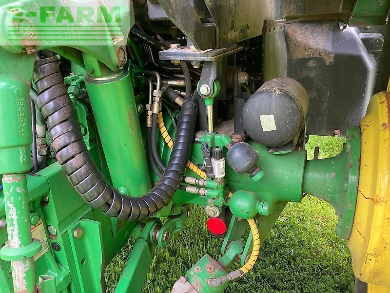 John Deere 6125r - Traktor: slika 5 John Deere 6125r - Traktor: slika 5