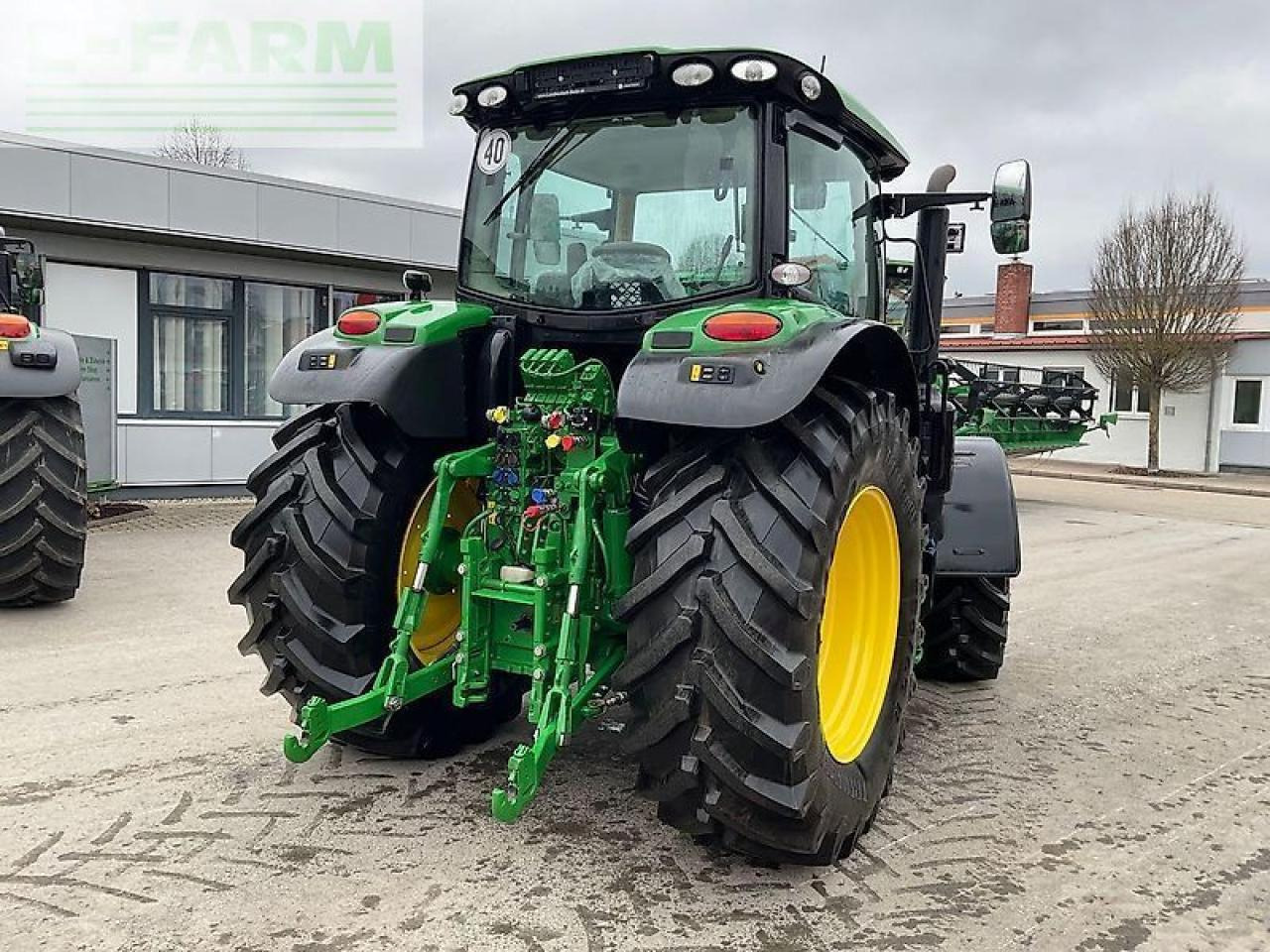 John Deere 6145r - Traktor: slika 3 John Deere 6145r - Traktor: slika 3