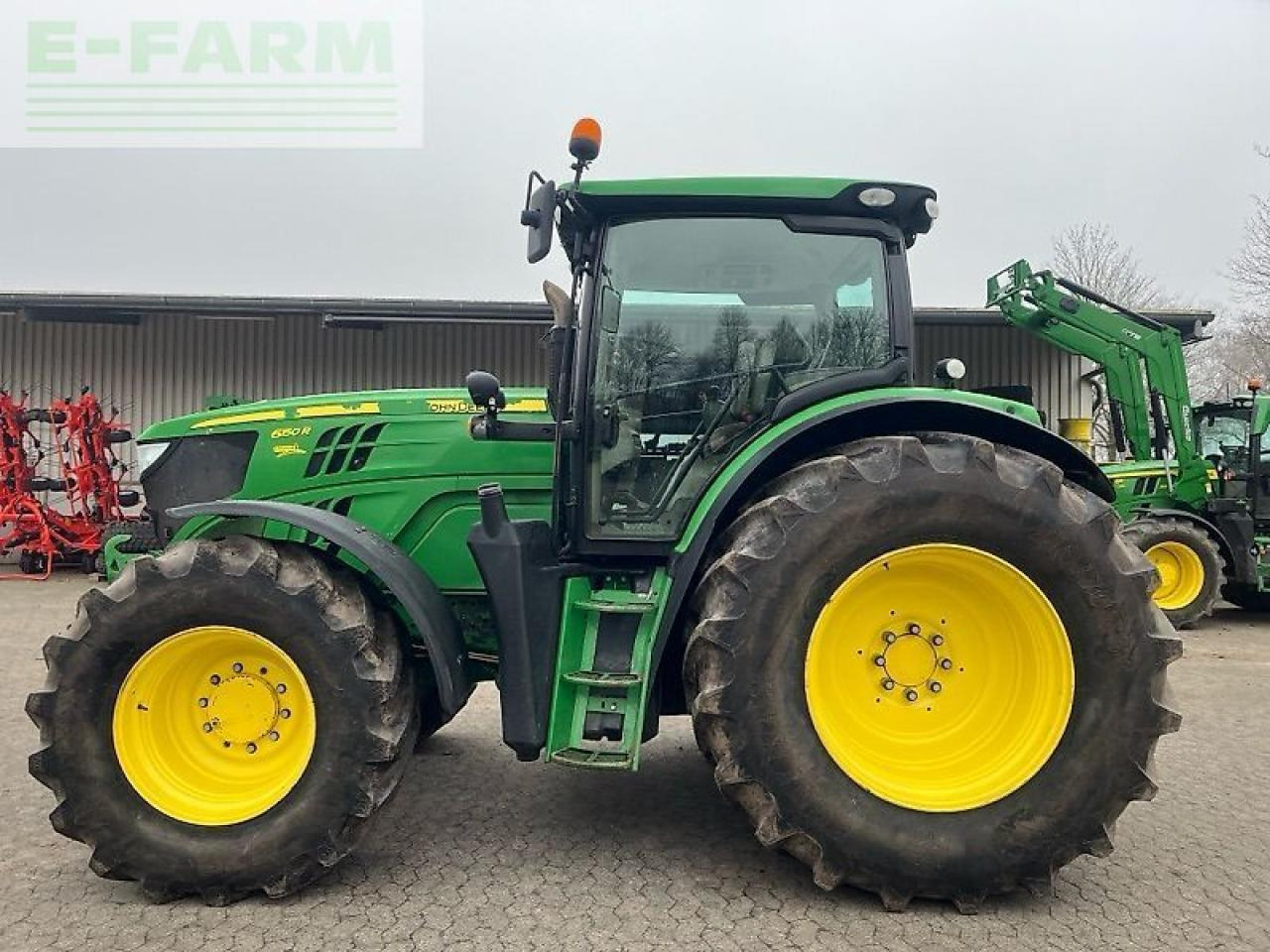 John Deere 6150 r - Traktor: slika 4 John Deere 6150 r - Traktor: slika 4