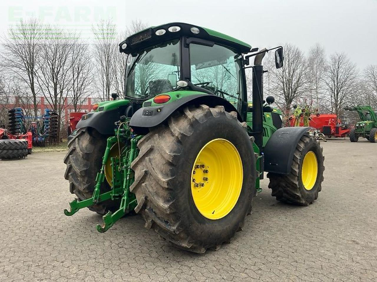 John Deere 6150 r - Traktor: slika 2 John Deere 6150 r - Traktor: slika 2