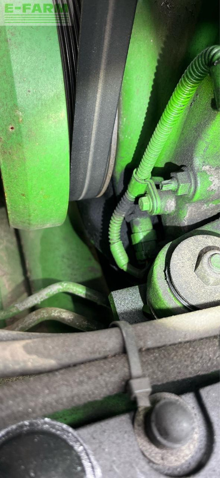 John Deere 6155 R - Traktor: slika 3 John Deere 6155 R - Traktor: slika 3