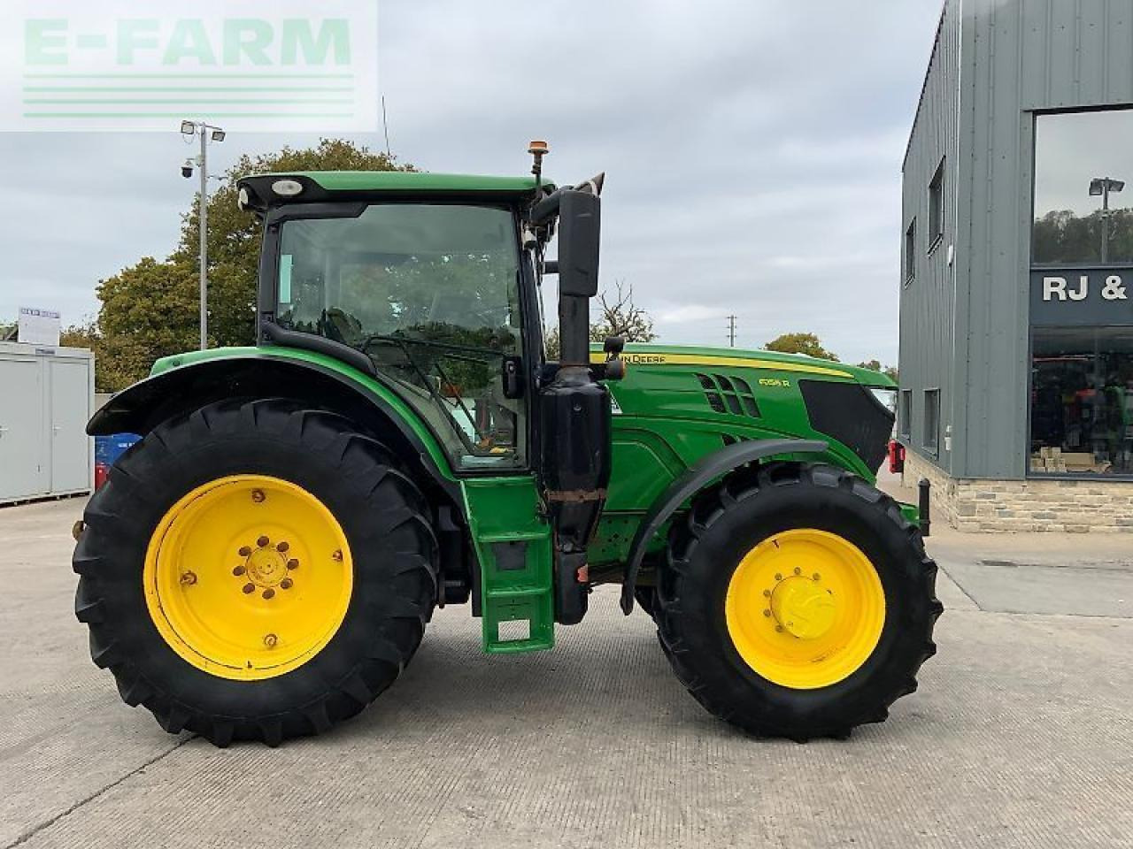 John Deere 6155r tractor (st24081) - Traktor: slika 1 John Deere 6155r tractor (st24081) - Traktor: slika 1