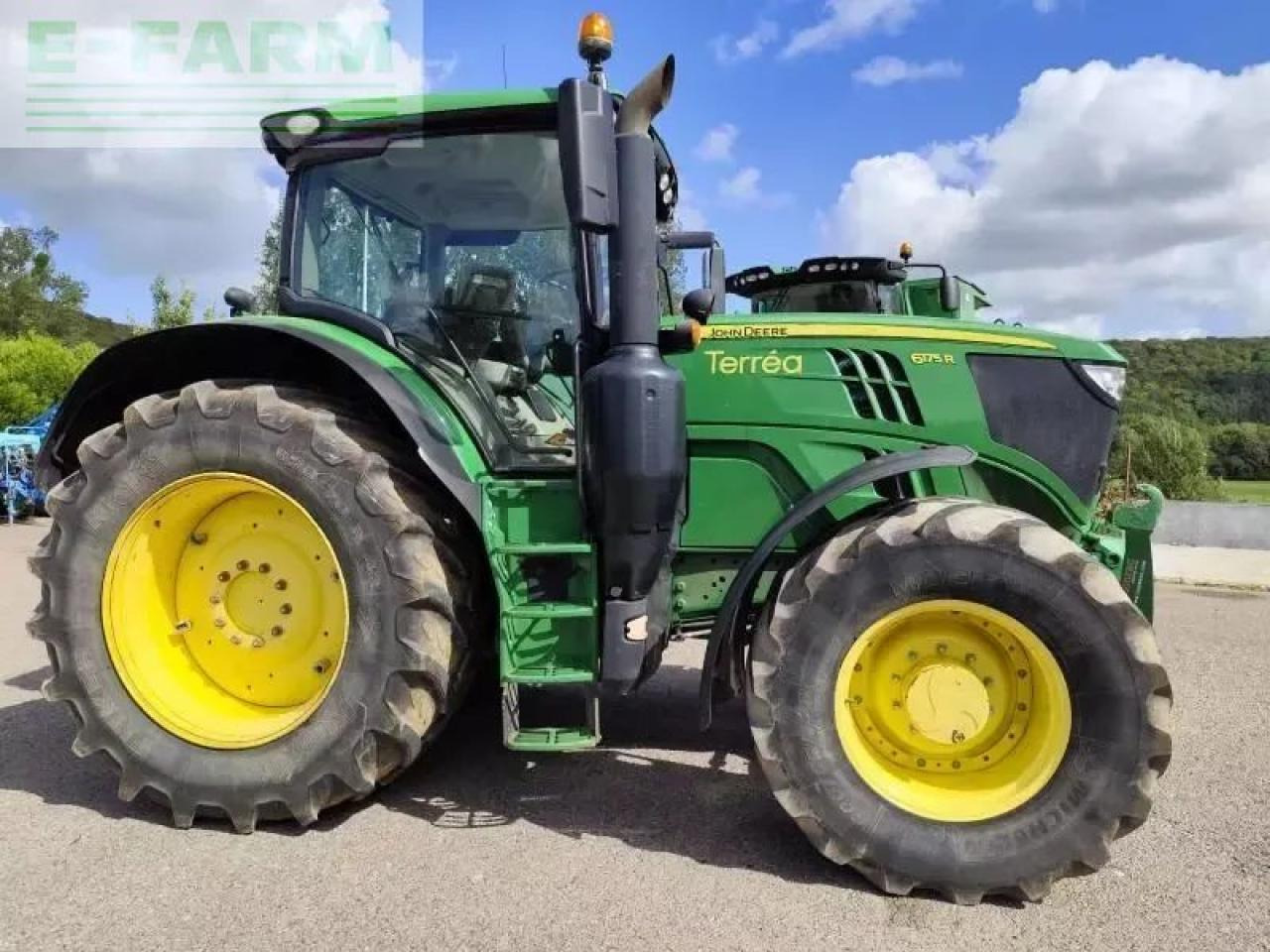 John Deere 6175r ft4 - Traktor: slika 3 John Deere 6175r ft4 - Traktor: slika 3