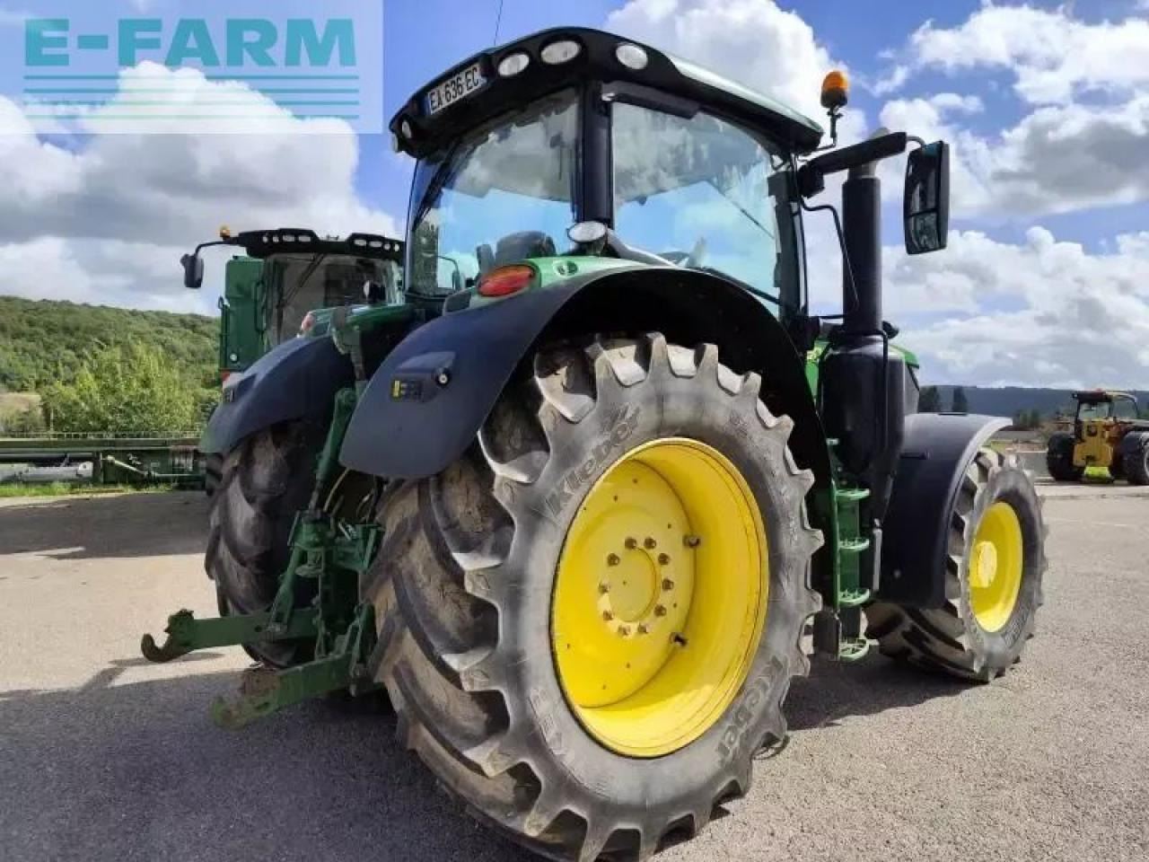 John Deere 6175r ft4 - Traktor: slika 5 John Deere 6175r ft4 - Traktor: slika 5