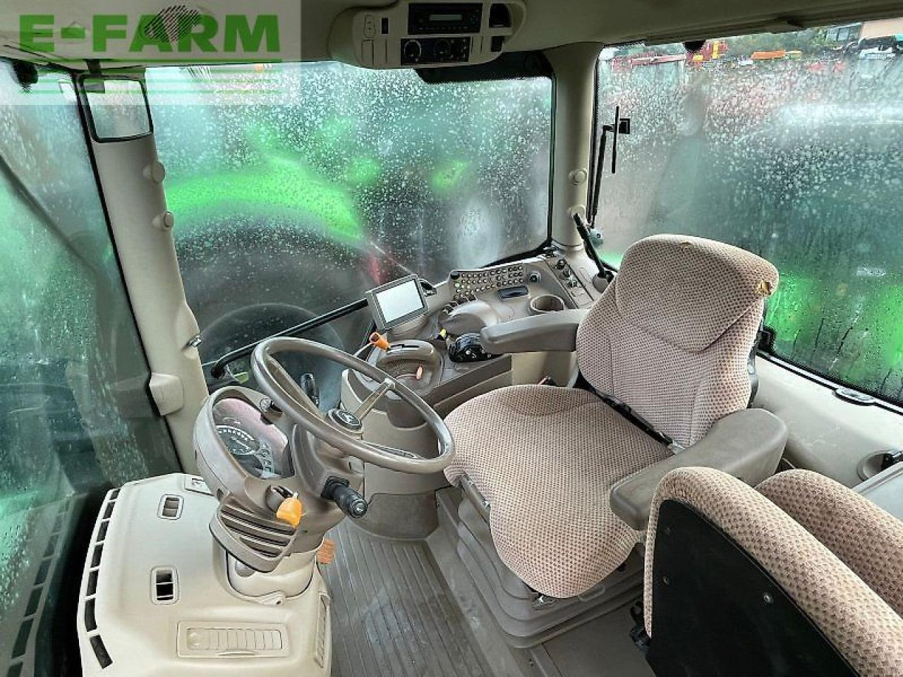 John Deere 6190r - Traktor: slika 4 John Deere 6190r - Traktor: slika 4