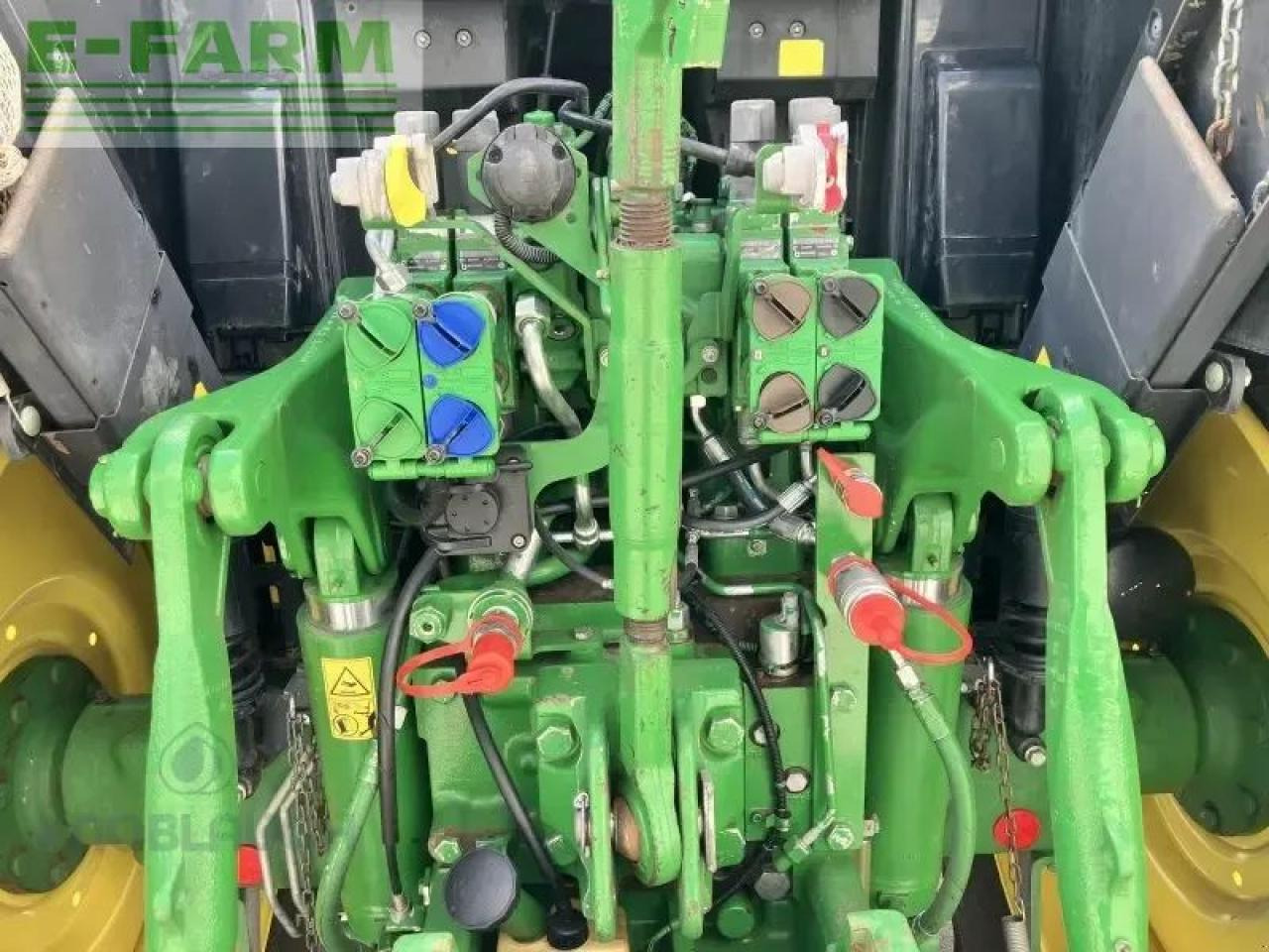 John Deere 6195m - Traktor: slika 5 John Deere 6195m - Traktor: slika 5