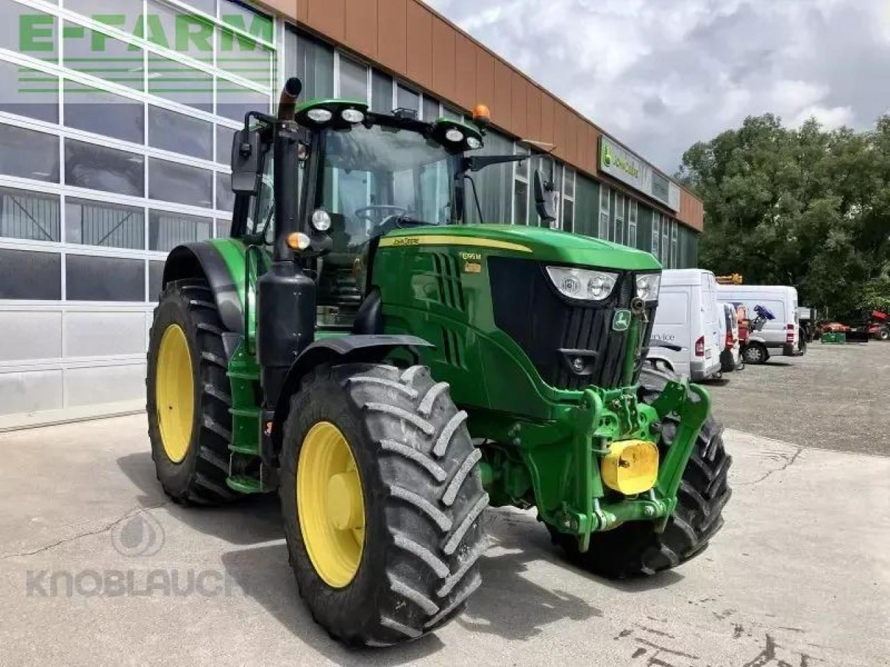 John Deere 6195m - Traktor: slika 1 John Deere 6195m - Traktor: slika 1