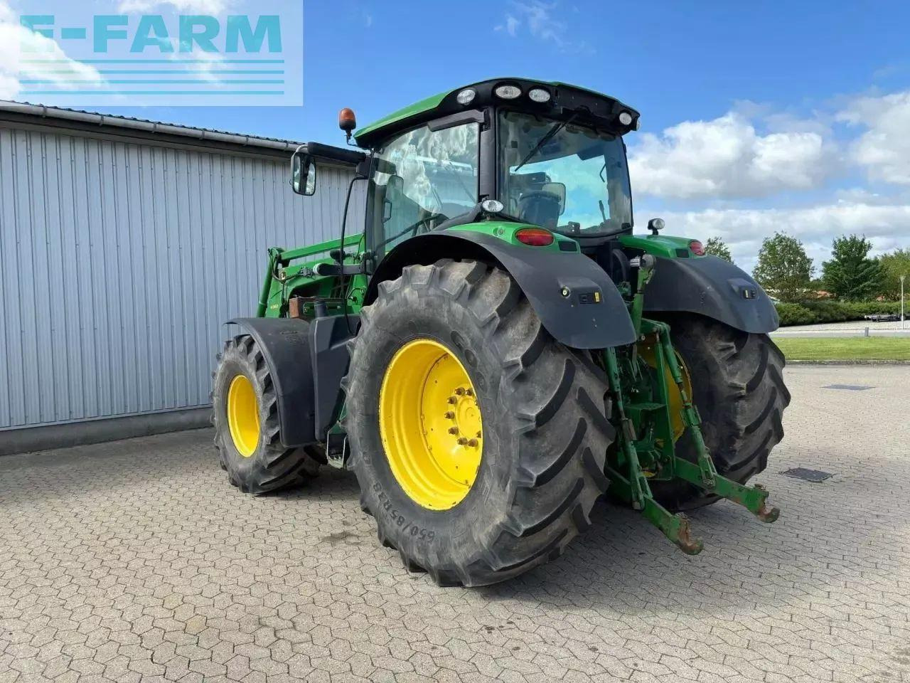 Traktor John Deere 6210r: slika 21 Traktor John Deere 6210r: slika 21
