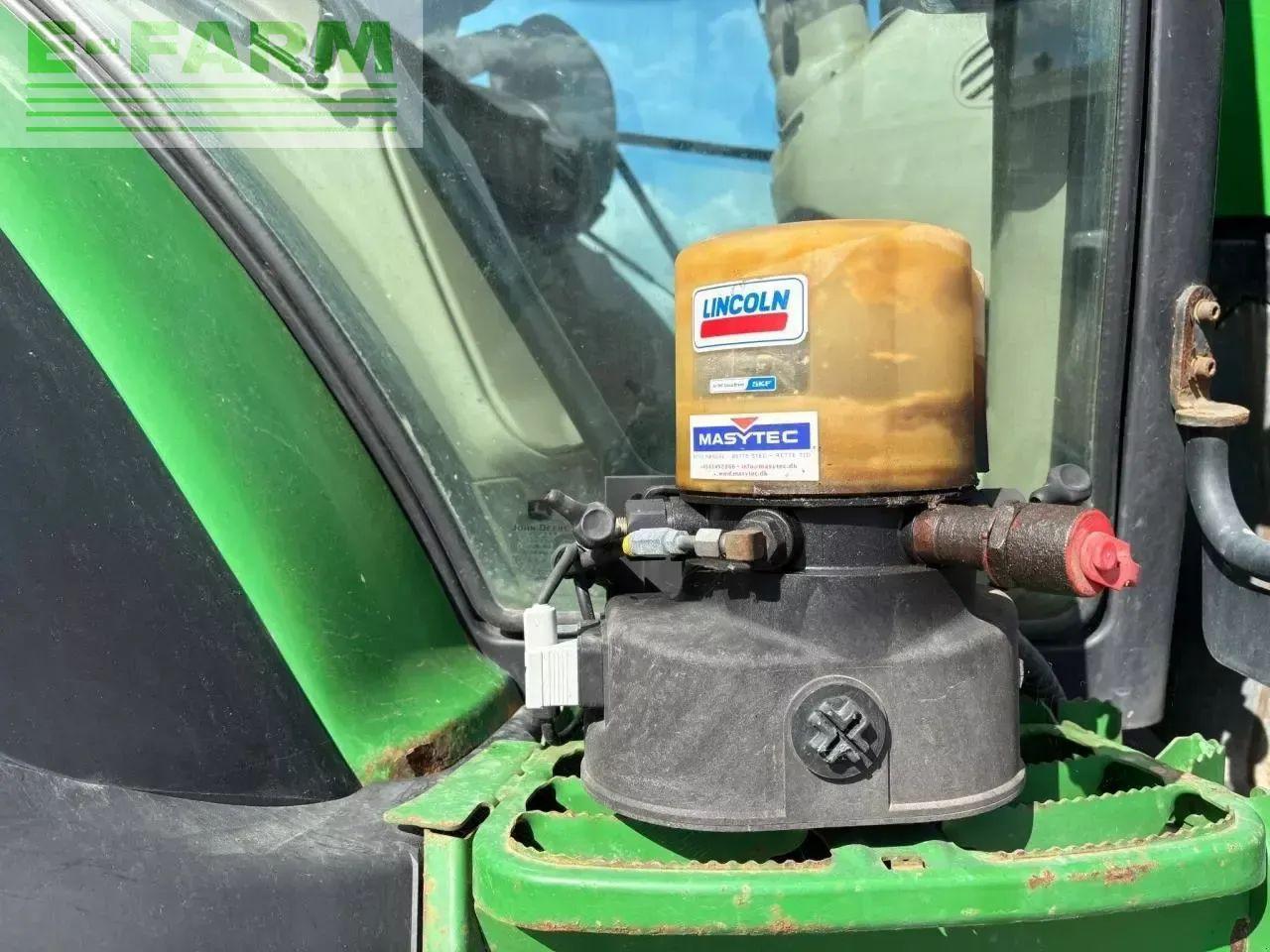 Traktor John Deere 6210r: slika 22 Traktor John Deere 6210r: slika 22