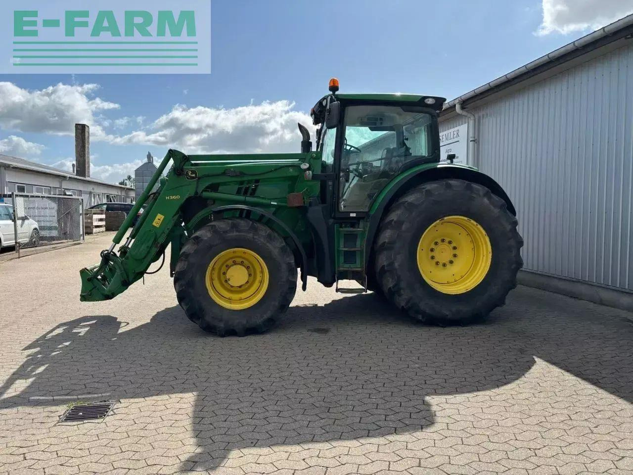 Traktor John Deere 6210r: slika 16 Traktor John Deere 6210r: slika 16