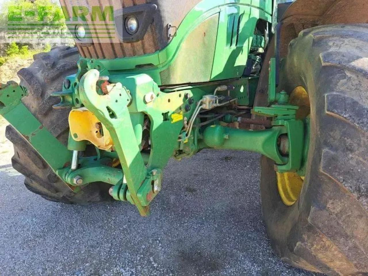 John Deere 6215r - Traktor: slika 2 John Deere 6215r - Traktor: slika 2
