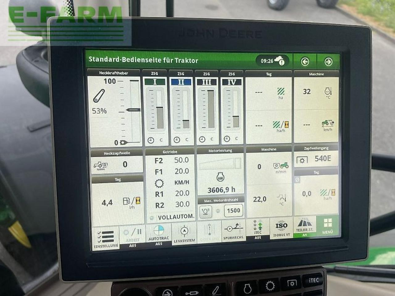 Traktor John Deere 6215r: slika 12