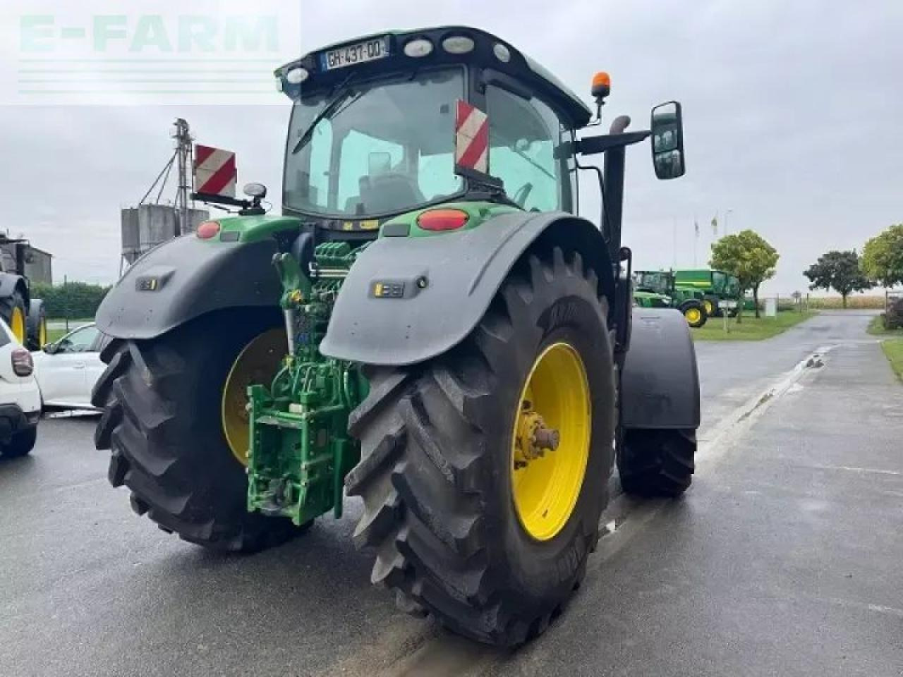 John Deere 6215r - Traktor: slika 3 John Deere 6215r - Traktor: slika 3