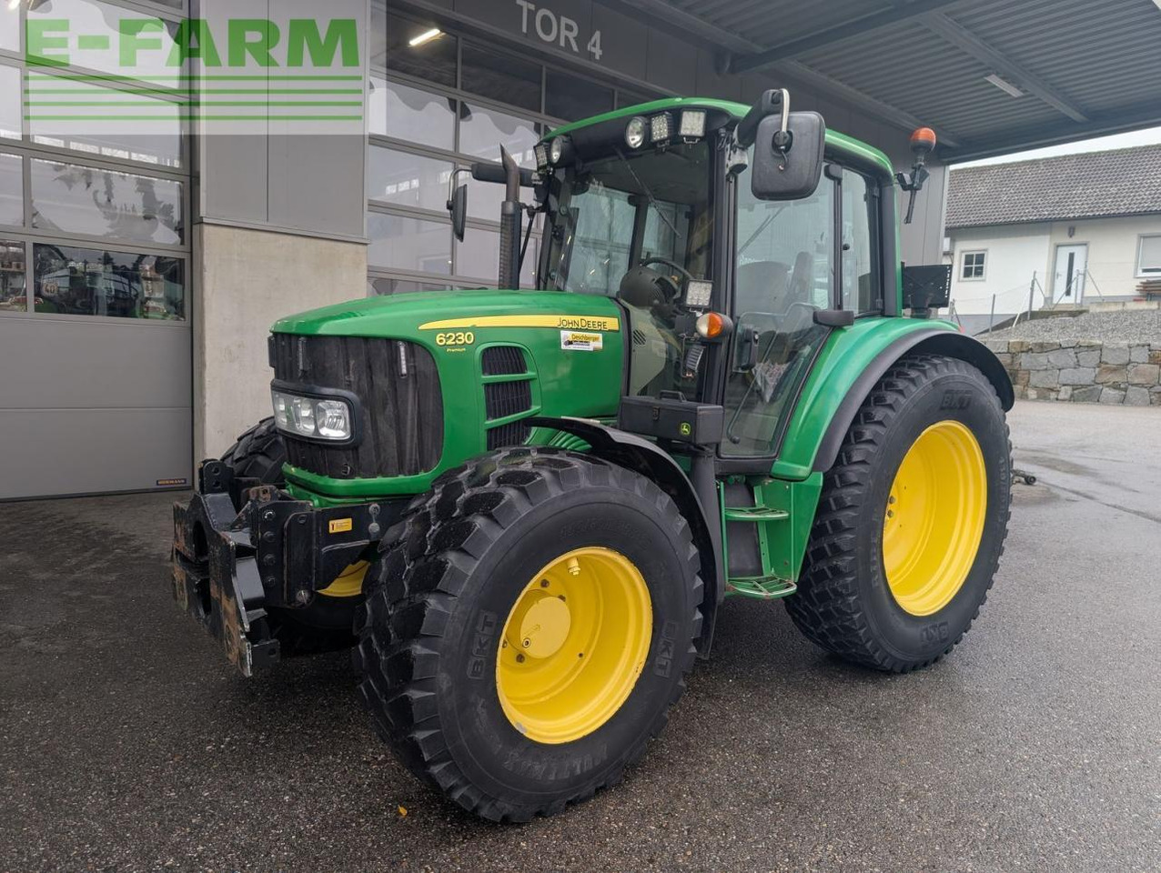 John Deere 6230 premium - Traktor: slika 1 John Deere 6230 premium - Traktor: slika 1