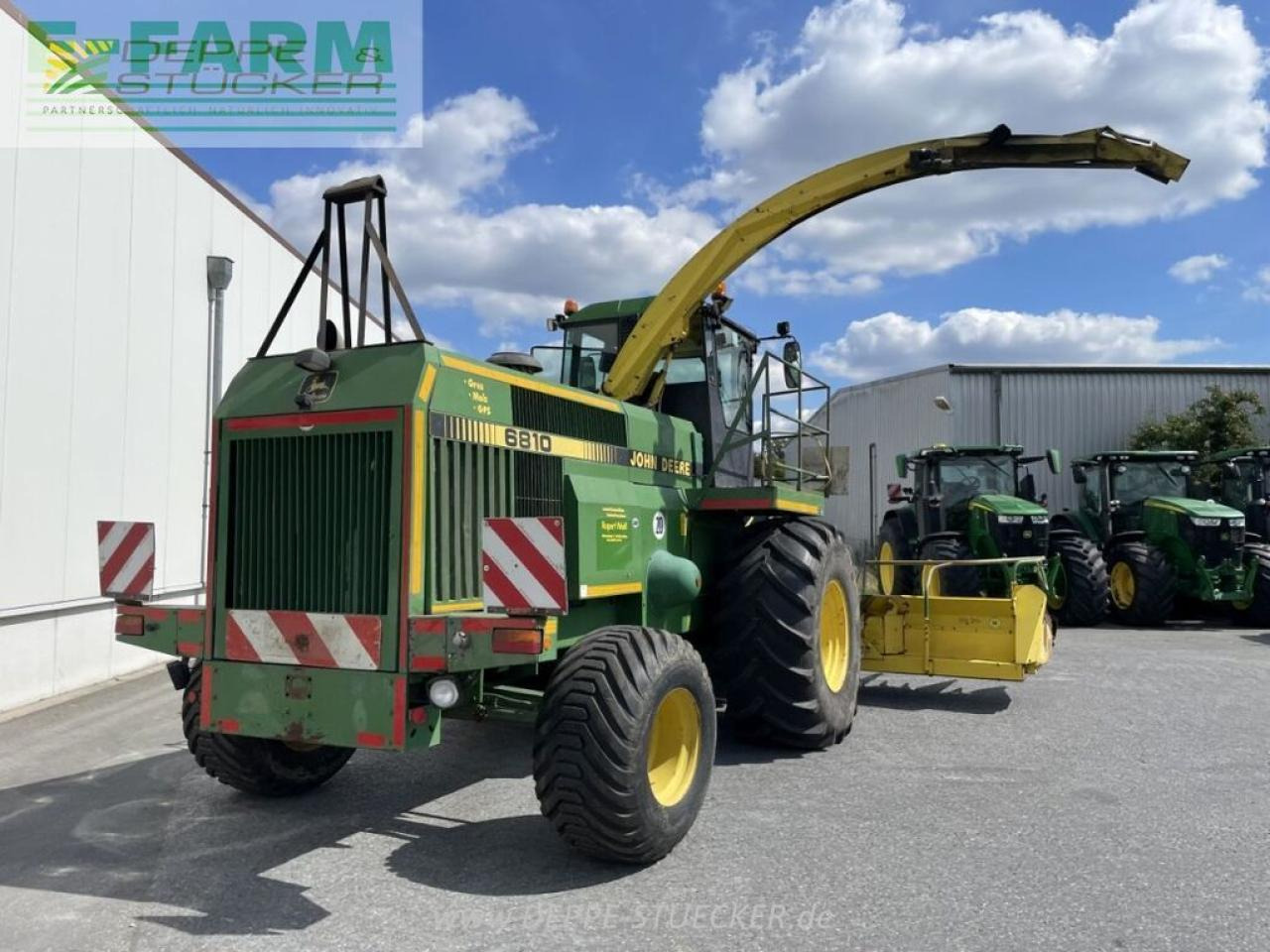 John Deere 6810 mit gebiss - Kombajn za stočnu hranu: slika 4 John Deere 6810 mit gebiss - Kombajn za stočnu hranu: slika 4
