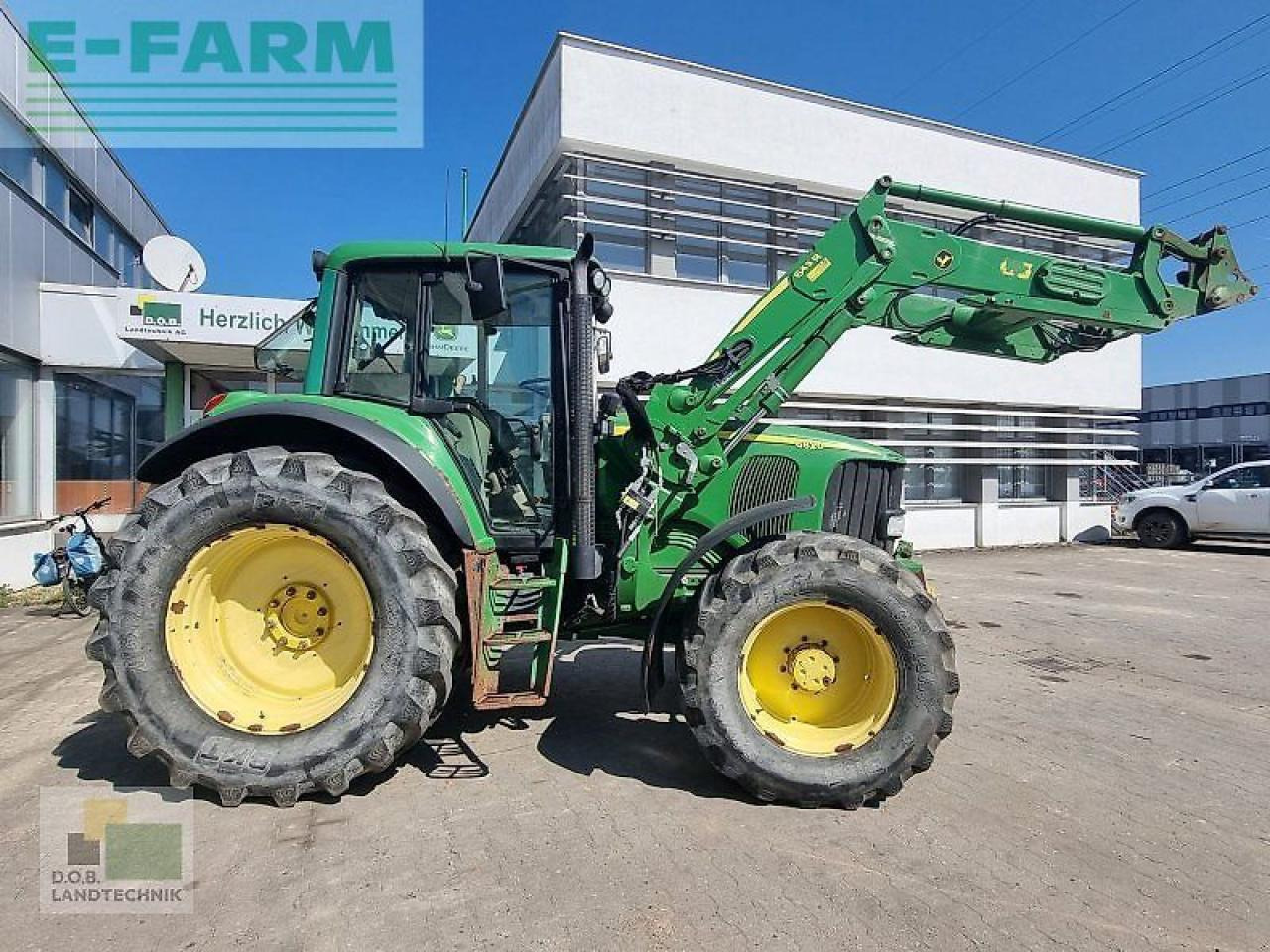 John Deere 6820 - Traktor: slika 4 John Deere 6820 - Traktor: slika 4