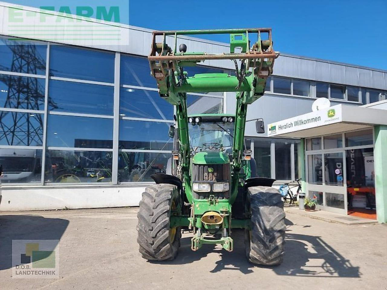 John Deere 6820 - Traktor: slika 2 John Deere 6820 - Traktor: slika 2