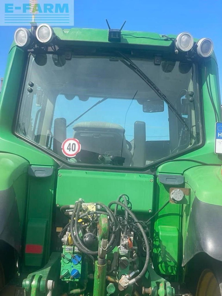 John Deere 6830 Premium - Traktor: slika 3 John Deere 6830 Premium - Traktor: slika 3