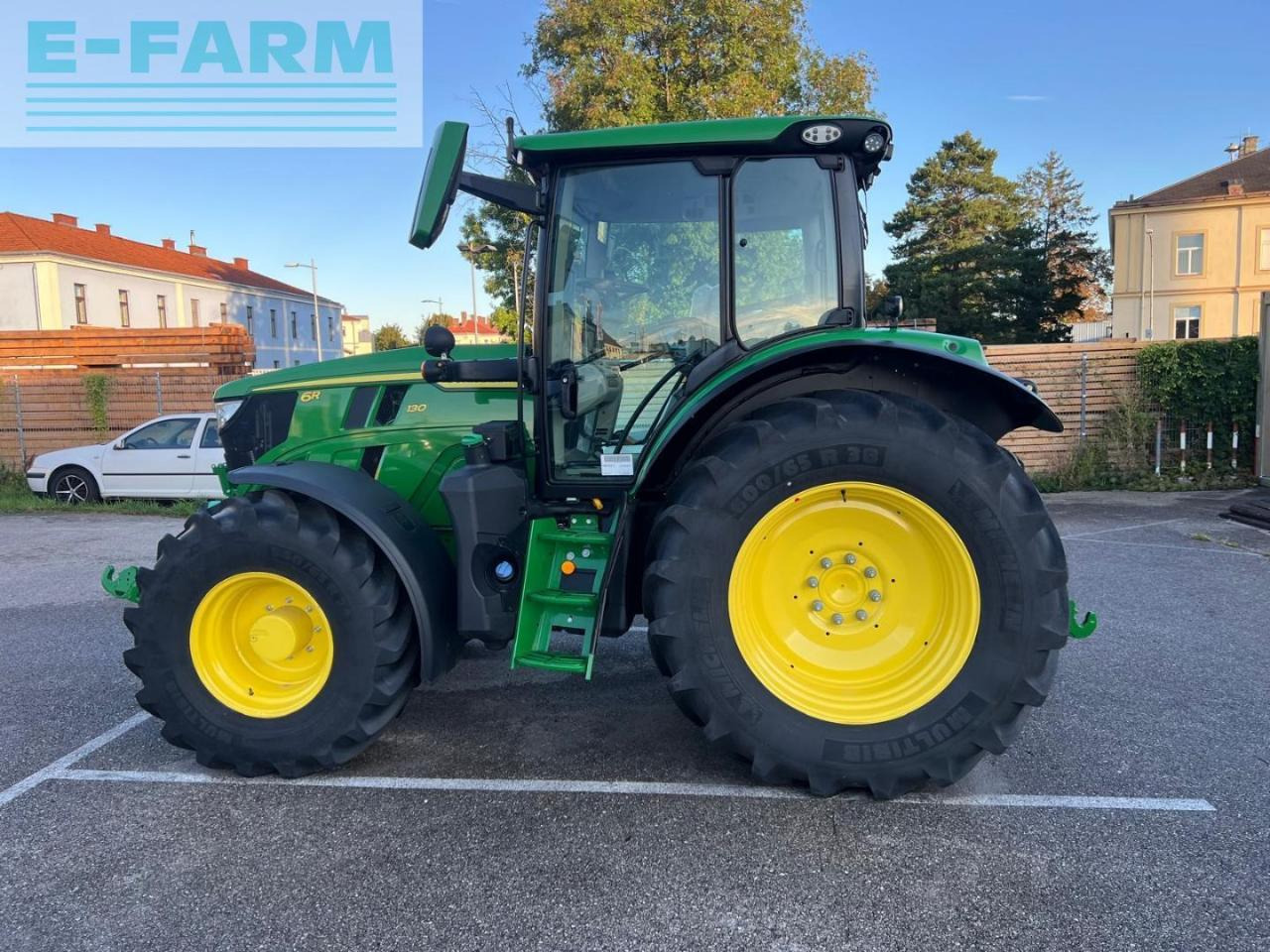 John Deere 6R 130 - Traktor: slika 2 John Deere 6R 130 - Traktor: slika 2