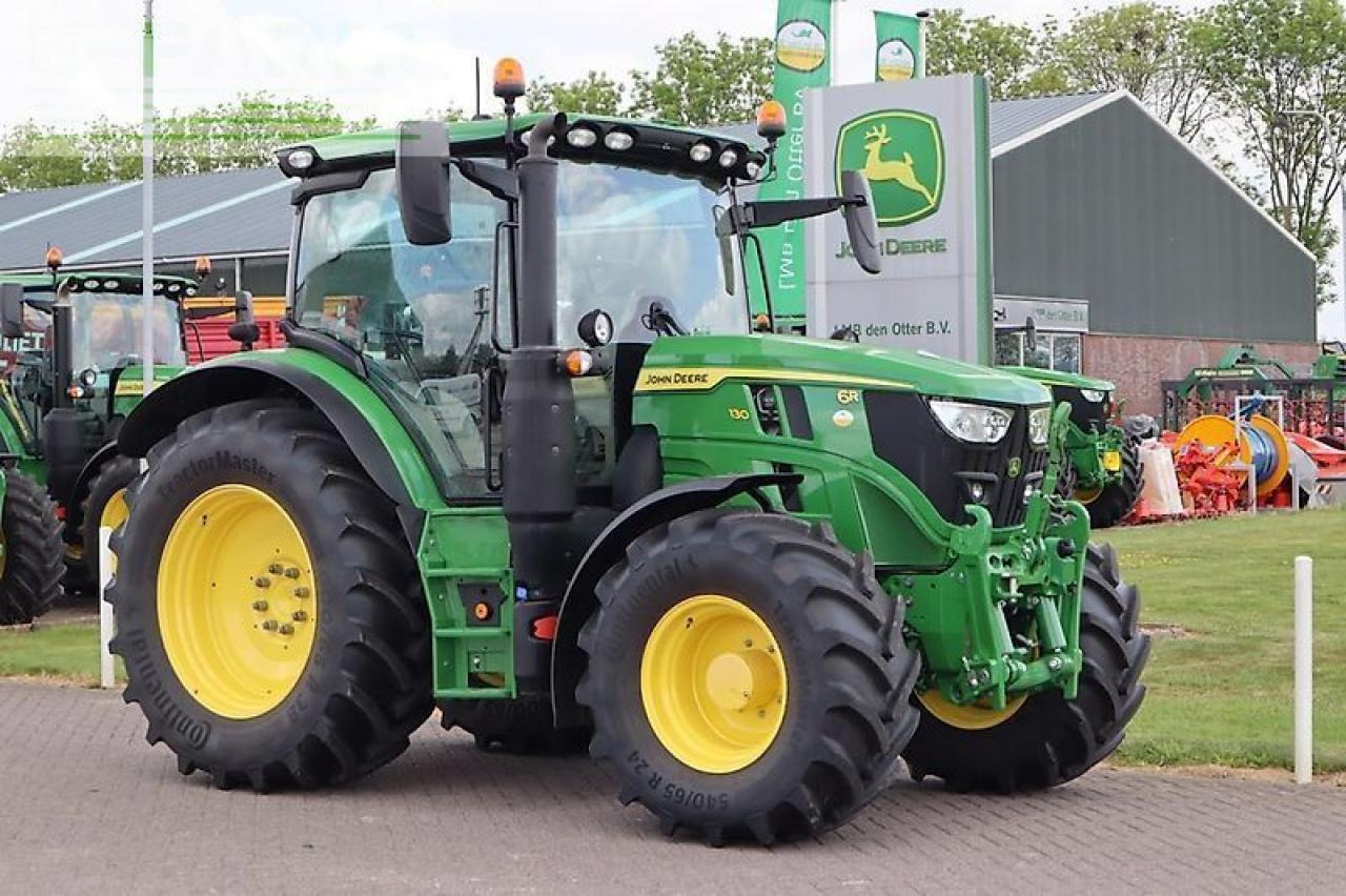John Deere 6r 130 traktor - Traktor: slika 4 John Deere 6r 130 traktor - Traktor: slika 4