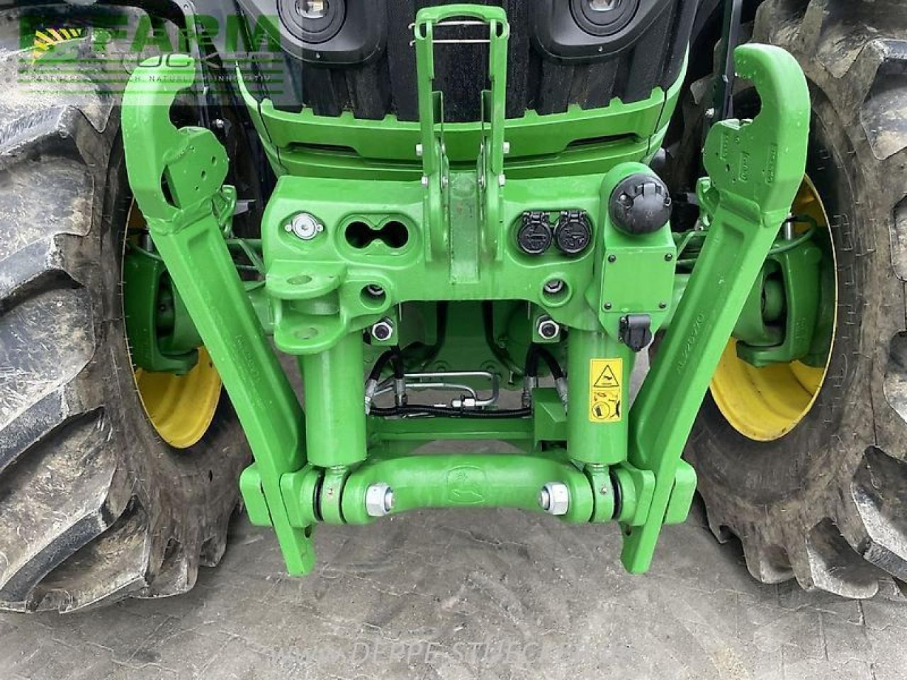 John Deere 6r 175 - Traktor: slika 4 John Deere 6r 175 - Traktor: slika 4
