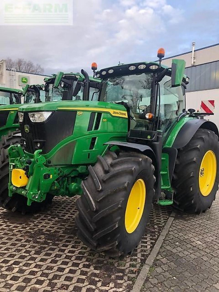 John Deere 6r 195 - Traktor: slika 1 John Deere 6r 195 - Traktor: slika 1