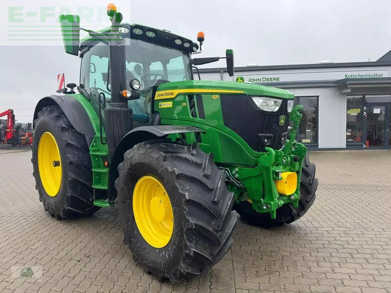 John Deere 6r 215 - Traktor: slika 2 John Deere 6r 215 - Traktor: slika 2