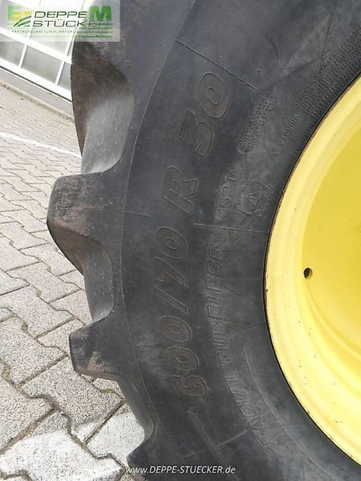 Traktor John Deere 6r 250: slika 17 Traktor John Deere 6r 250: slika 17