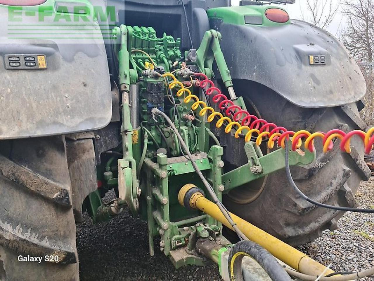 John Deere 6r 250 - command pro - Traktor: slika 4 John Deere 6r 250 - command pro - Traktor: slika 4