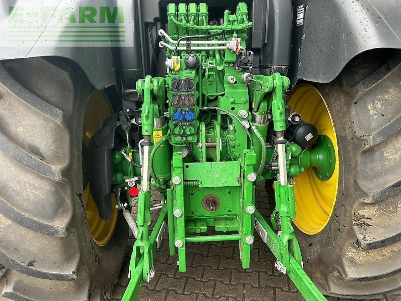 John Deere 6r150 - Traktor: slika 4 John Deere 6r150 - Traktor: slika 4