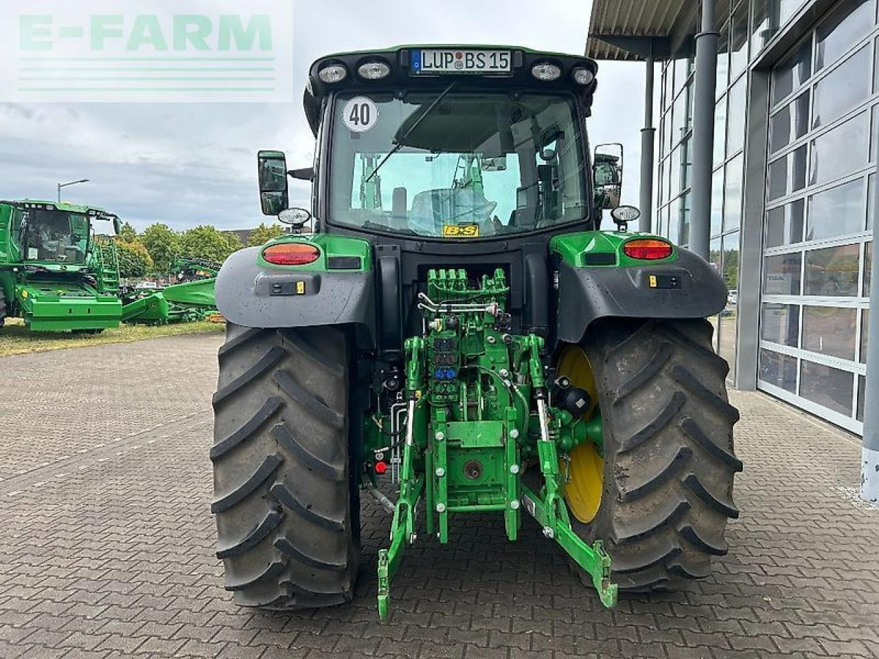 John Deere 6r150 - Traktor: slika 3 John Deere 6r150 - Traktor: slika 3