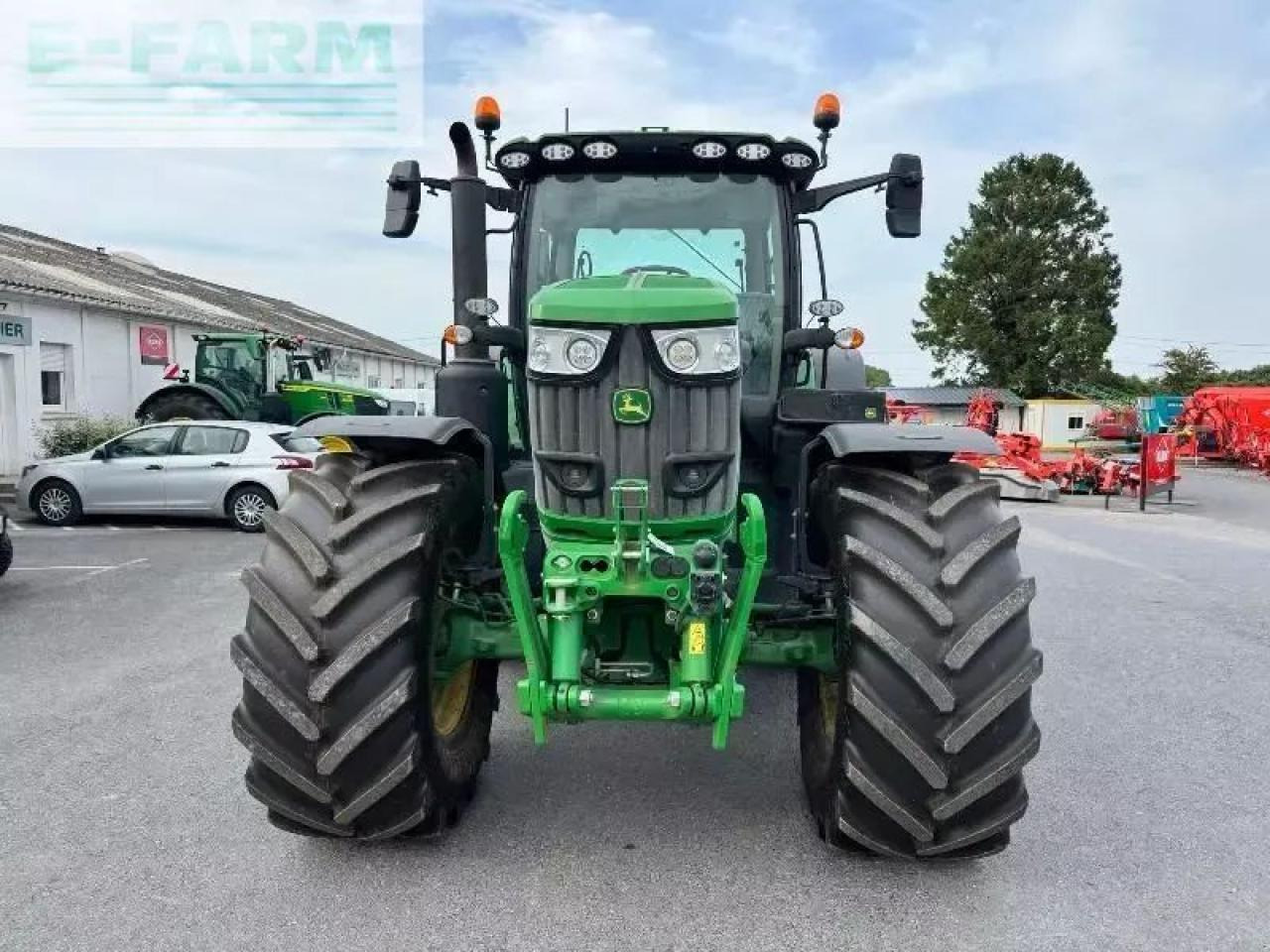 John Deere 6r215 - Traktor: slika 3 John Deere 6r215 - Traktor: slika 3