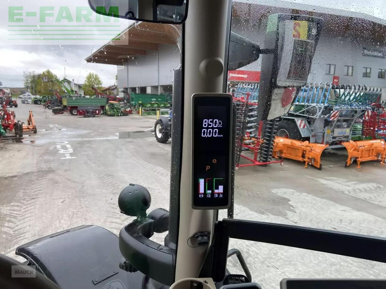 Traktor John Deere 6r250 autopowr: slika 13