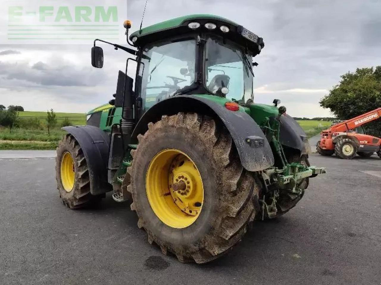 John Deere 7210r - Traktor: slika 4 John Deere 7210r - Traktor: slika 4
