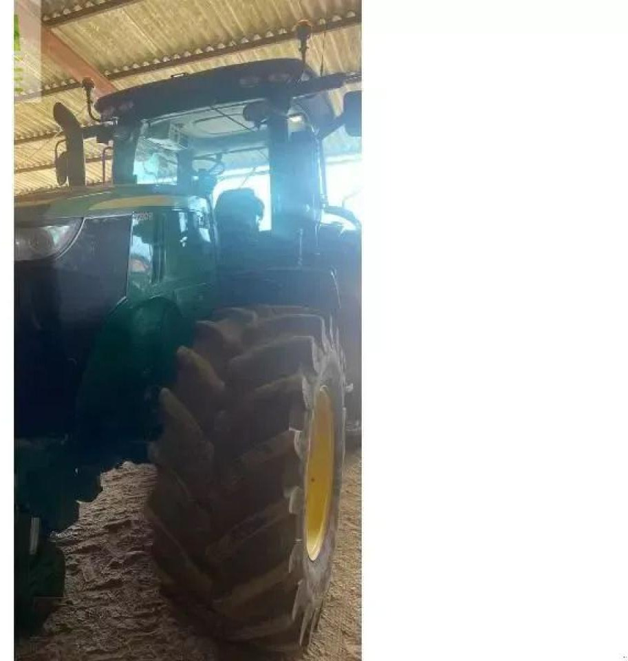 John Deere 7230r - Traktor: slika 2 John Deere 7230r - Traktor: slika 2