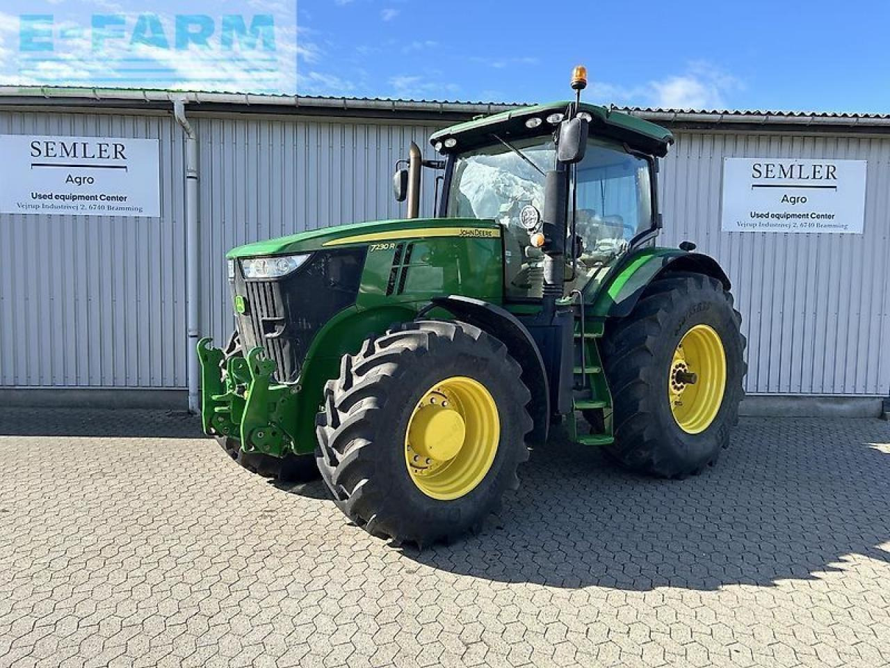 John Deere 7230r - Traktor: slika 1 John Deere 7230r - Traktor: slika 1