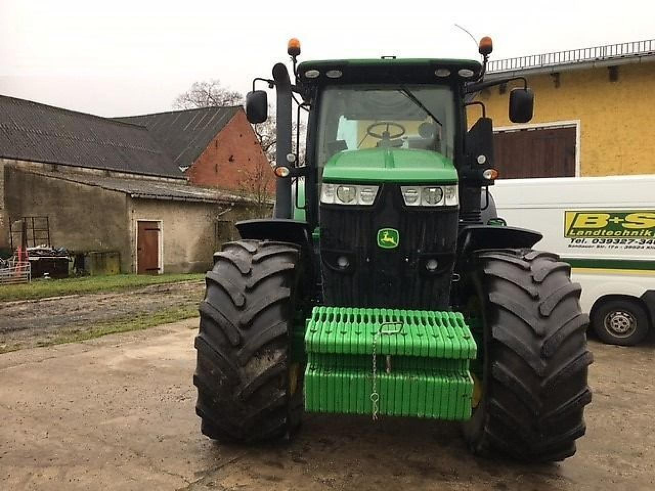 John Deere 7230r - Traktor: slika 3 John Deere 7230r - Traktor: slika 3