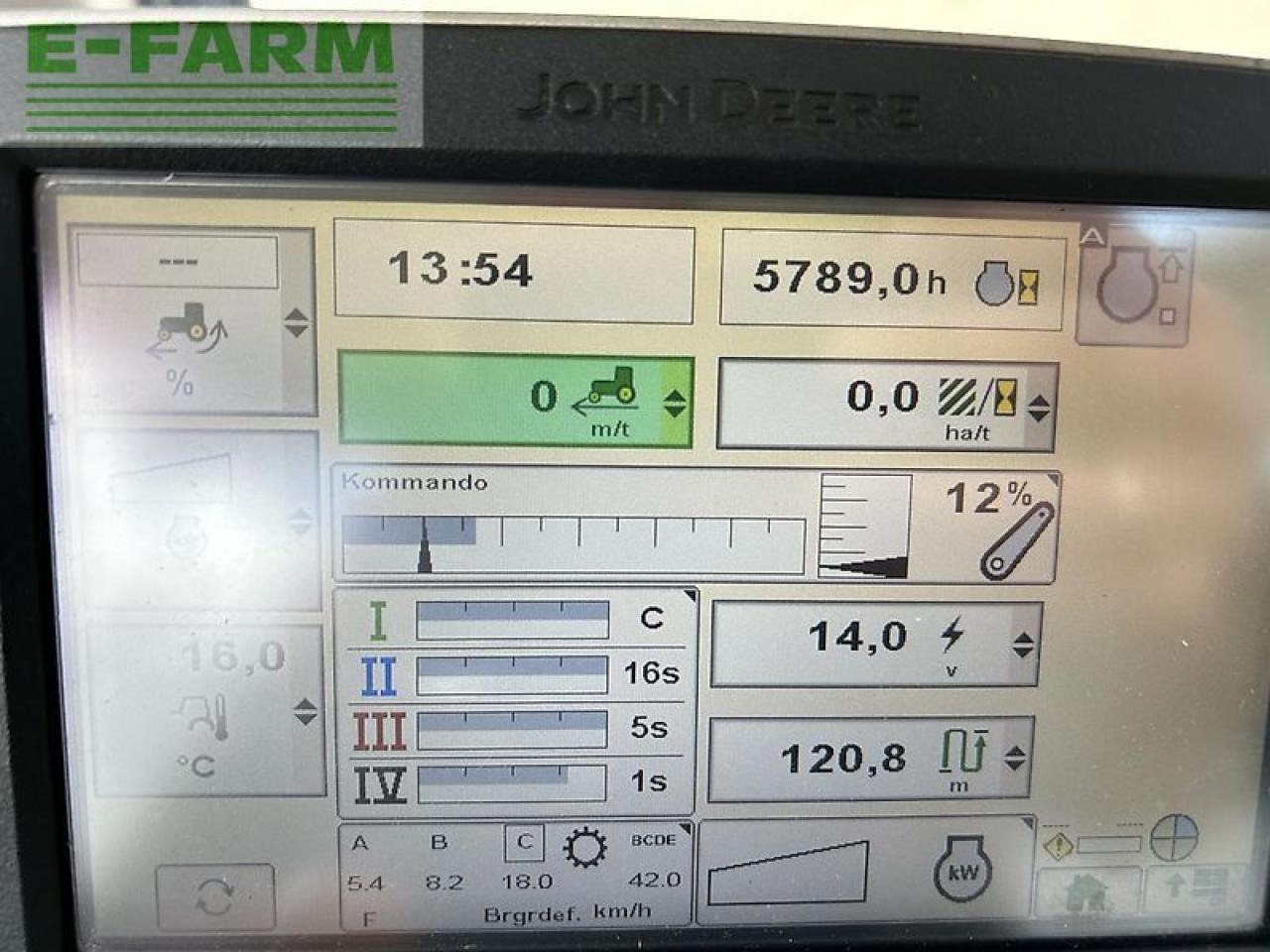 John Deere 7230r - Traktor: slika 4 John Deere 7230r - Traktor: slika 4