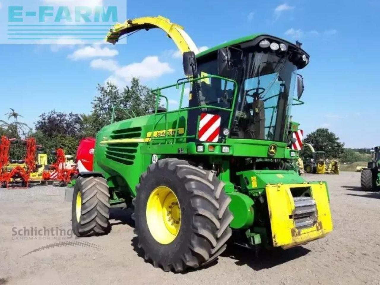John Deere 7350 ohne vorsatz - Kombajn za stočnu hranu: slika 1 John Deere 7350 ohne vorsatz - Kombajn za stočnu hranu: slika 1
