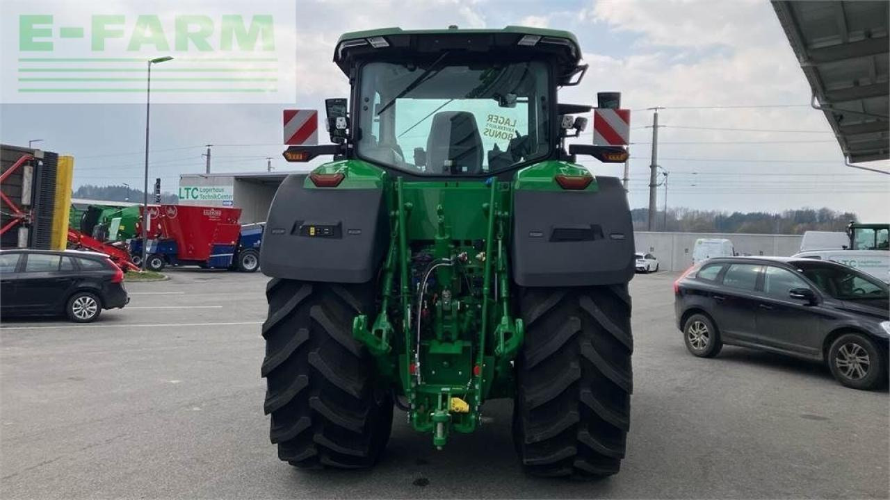 Traktor John Deere 7r 330: slika 8 Traktor John Deere 7r 330: slika 8