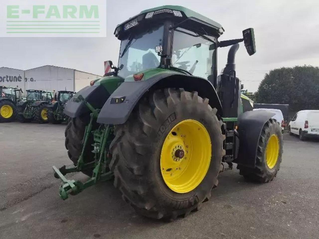 Traktor John Deere 7r 330: slika 7