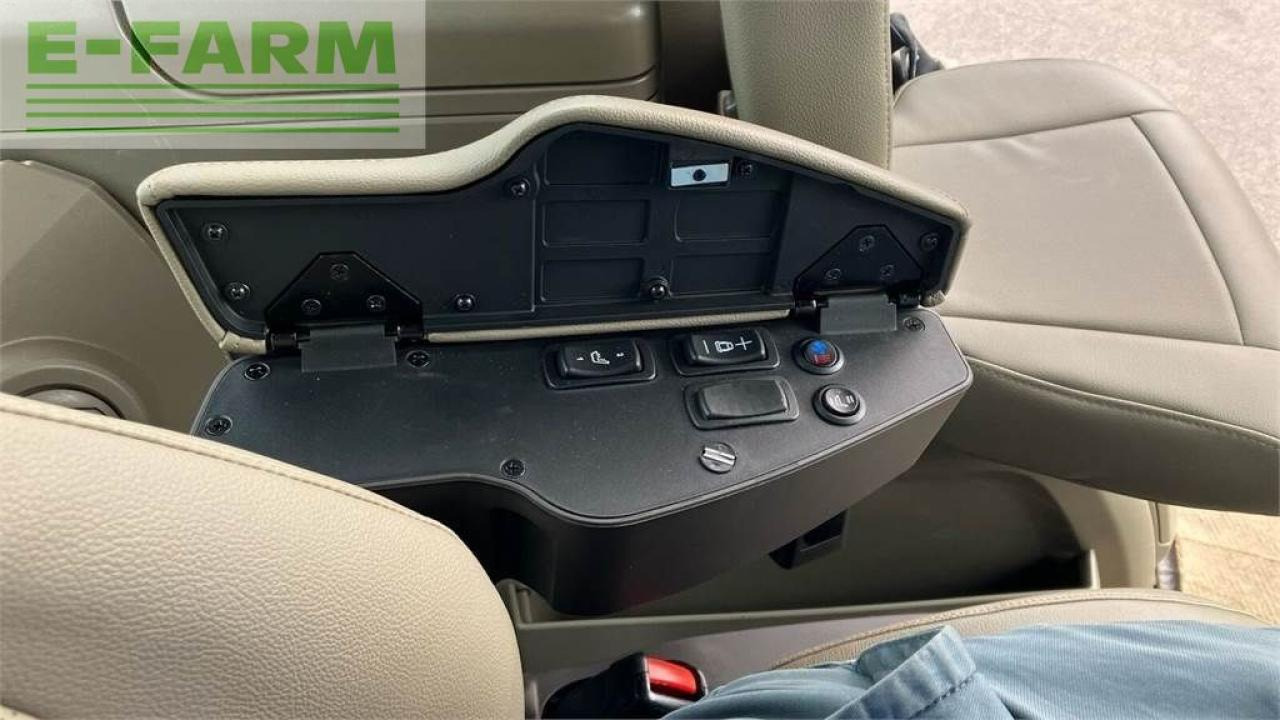 Traktor John Deere 7r 330: slika 24 Traktor John Deere 7r 330: slika 24